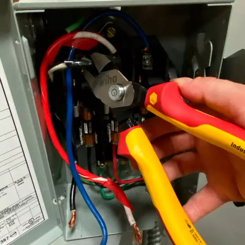 Alicate Corta Pernos BiCut Aislado Wiha 1000V