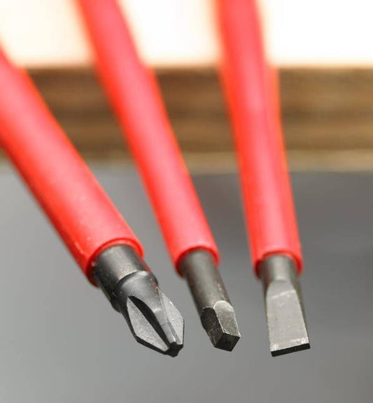 Set de 7 destornilladores Wiha aislados 1000V con puntas Phillips y planas para electricista
